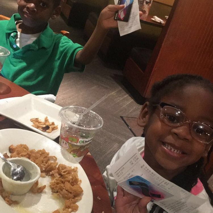 Yes, My kids have cell phones and debit cards, Memphis Moms Blog