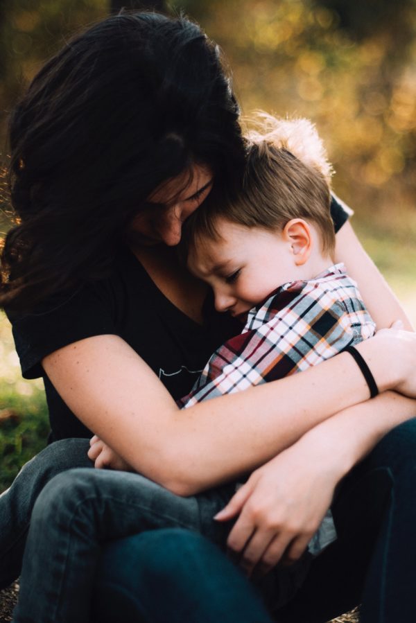 Memphis Moms Blog mom hug son