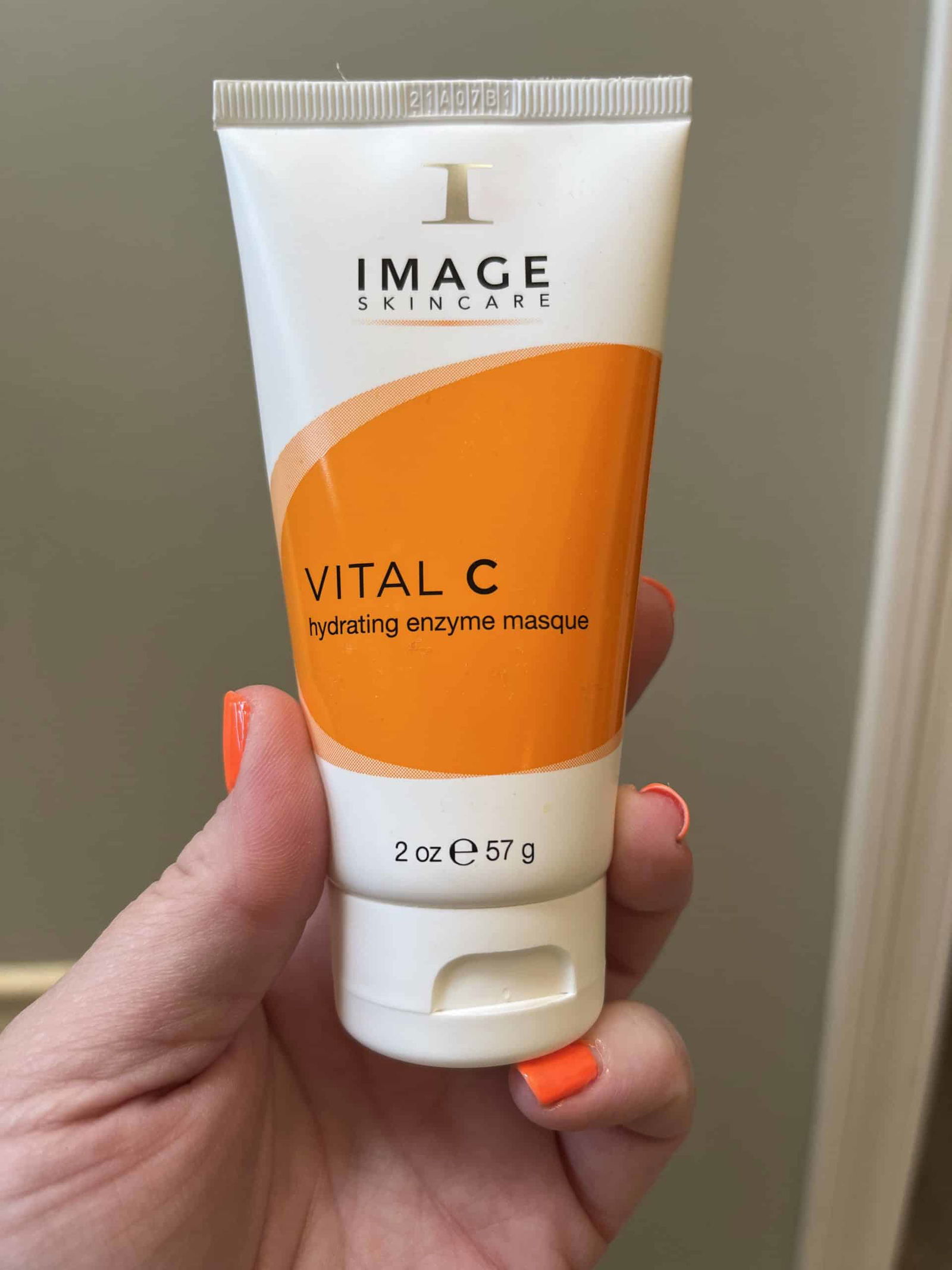 vital c skincare mask