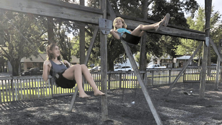 playground swinging