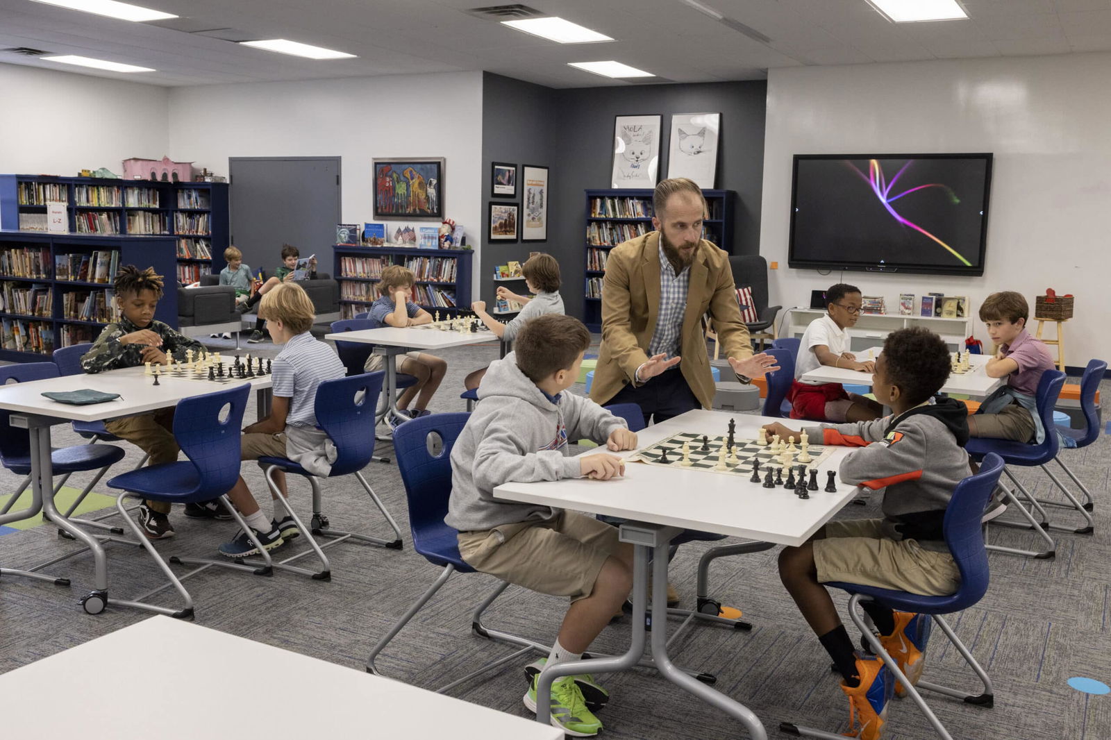 PDS boys playing chess