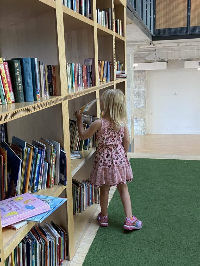 Crosstown Concourse Library 