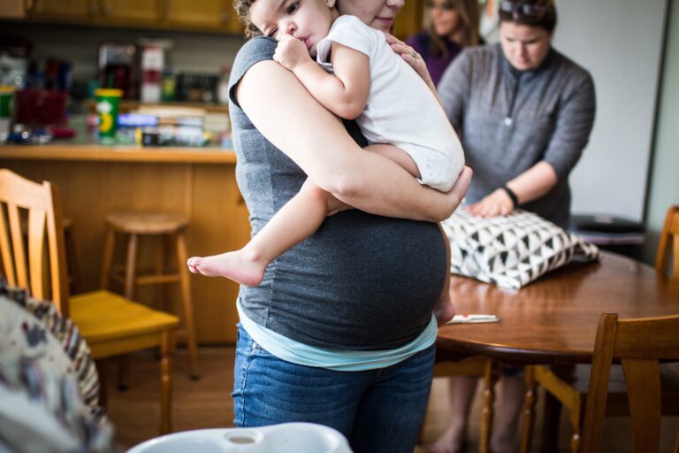 pregnant mom