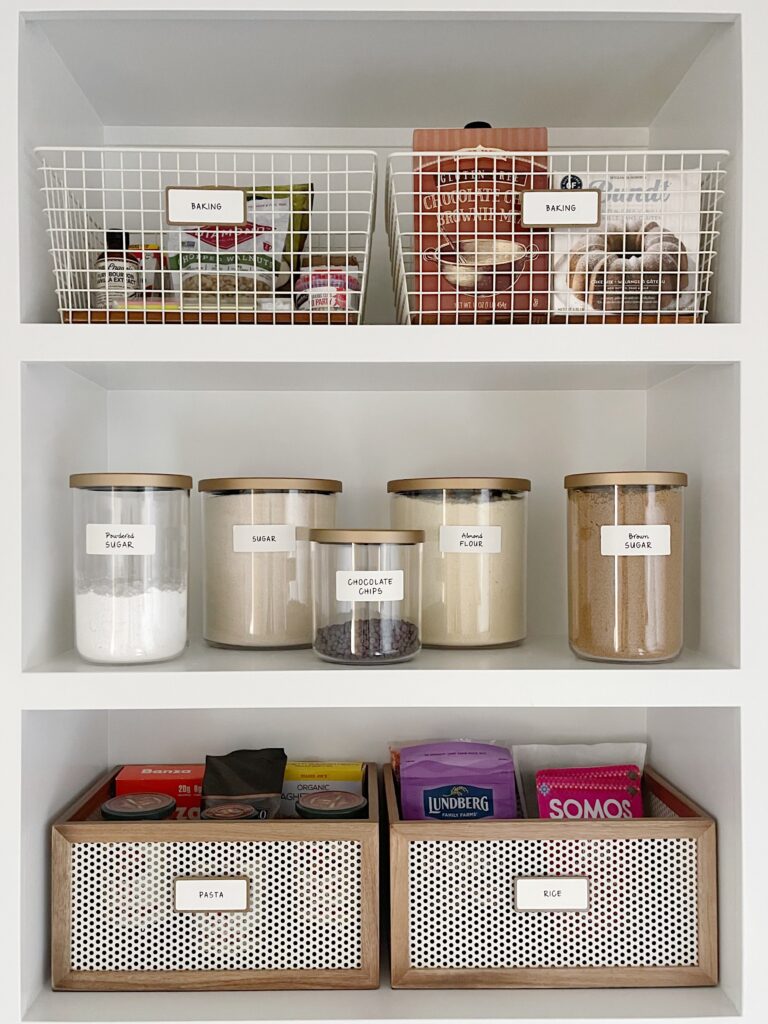 use labels in your pantry 